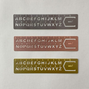 Schriftschablone, Lineal, Lesezeichen, in drei Ausführungen,